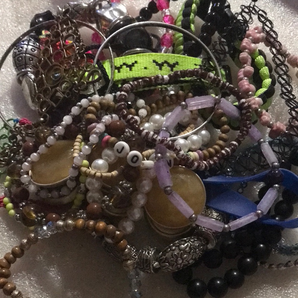 Mixed Beaded Multi-Color Women's Bracelet Set